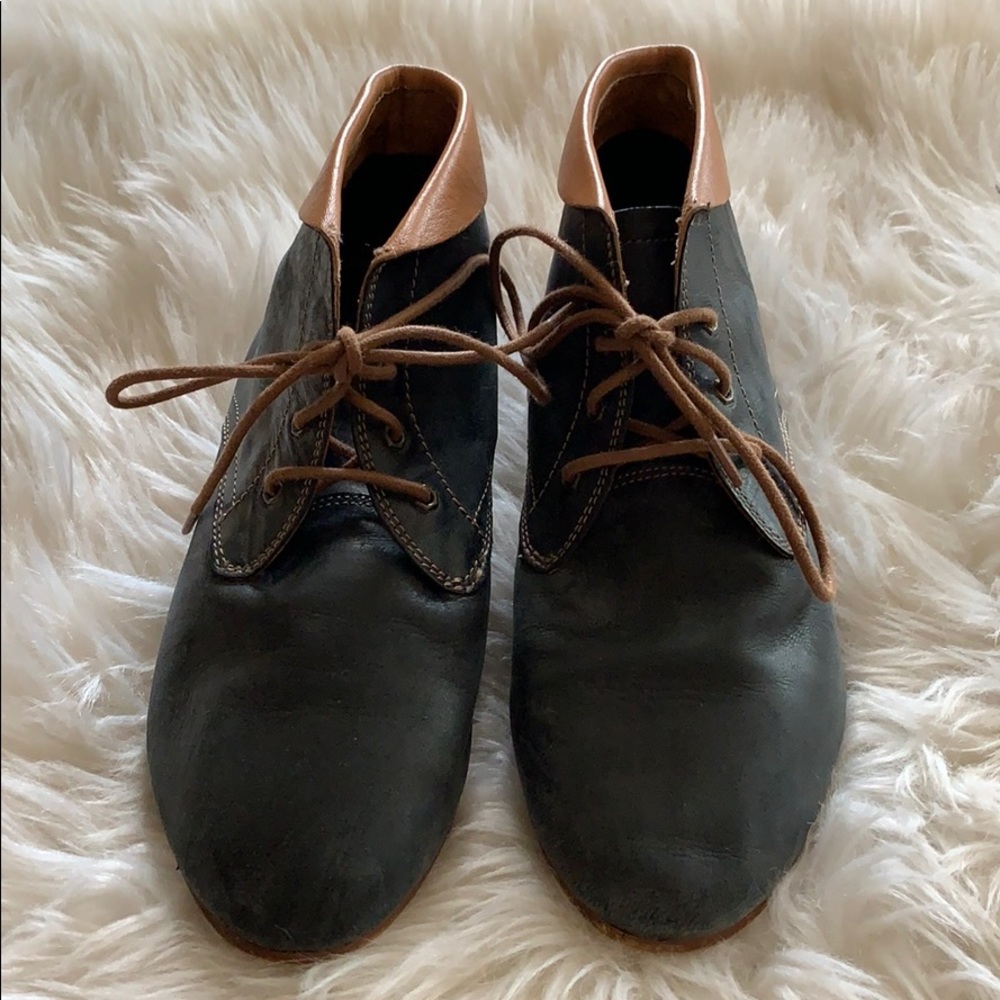 Women’s juil ankle boots sz 8